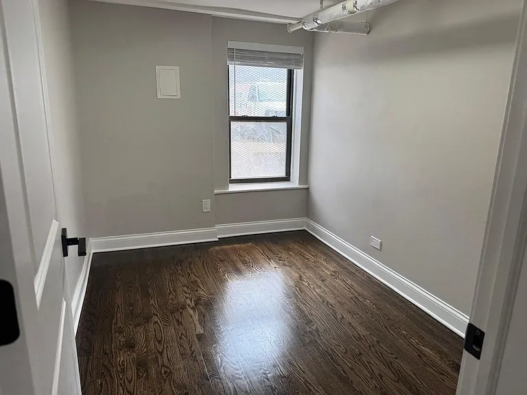 3149 N Springfield Ave — Photo 8