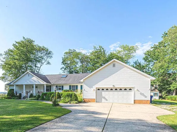 28 W Manor Dr, Dagsboro, DE 19939
