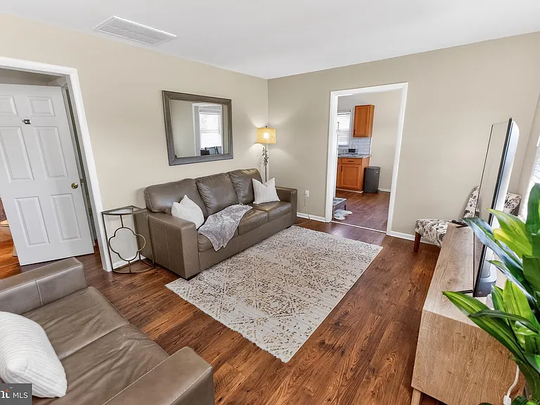 306 Coulbourn Mill Rd — Photo 4