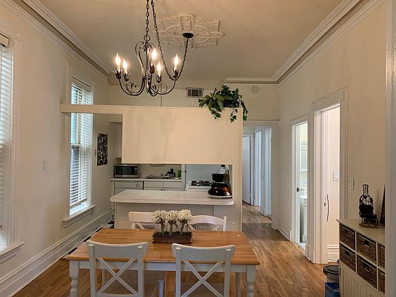 Dining - Layout 1