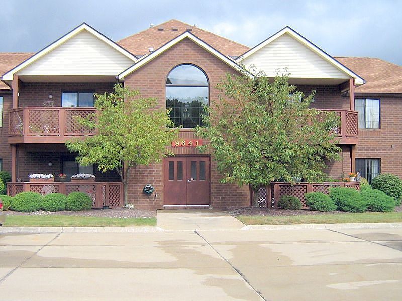 Welcome To 8641 Scenicview Unit #104