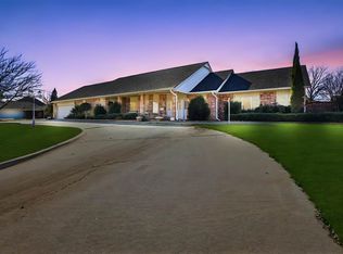 310 NW 32nd St, Lawton, OK 73505