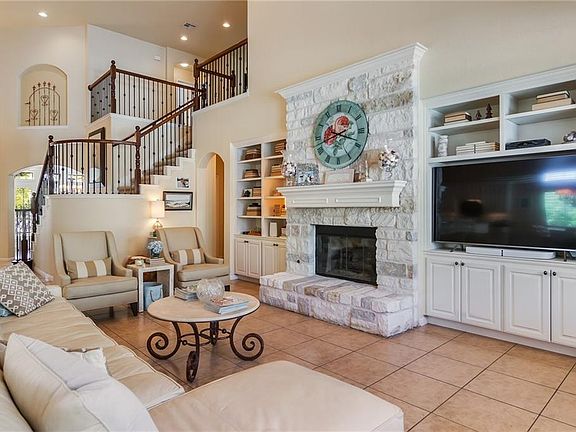 4th image of 11101 Claro Vista Cv