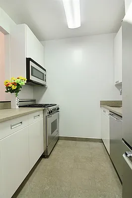 Rented by Corcoran | media 3