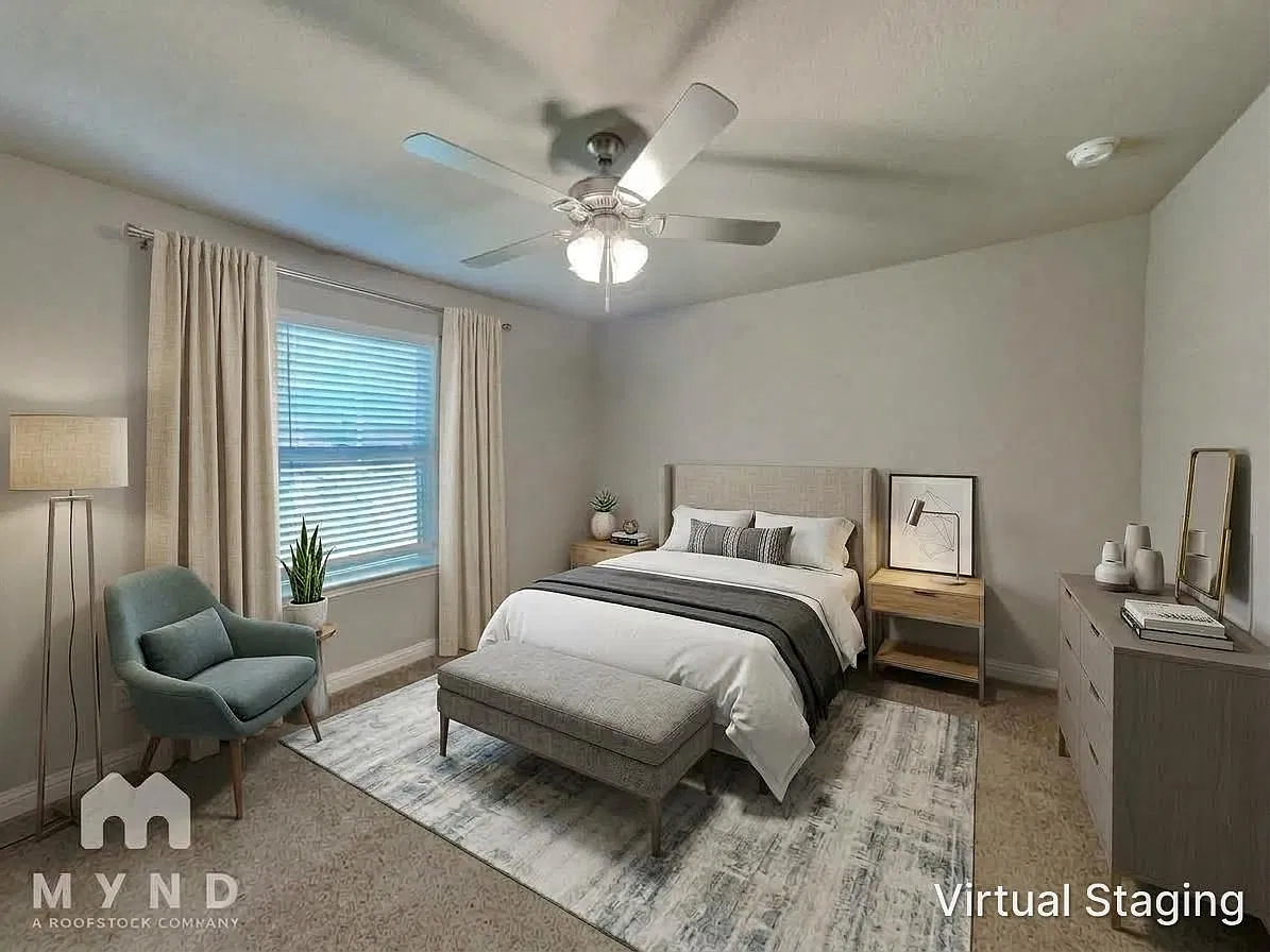 3 bed, 2.0 bath, 1560 sqft, $1,799 — Photo 4
