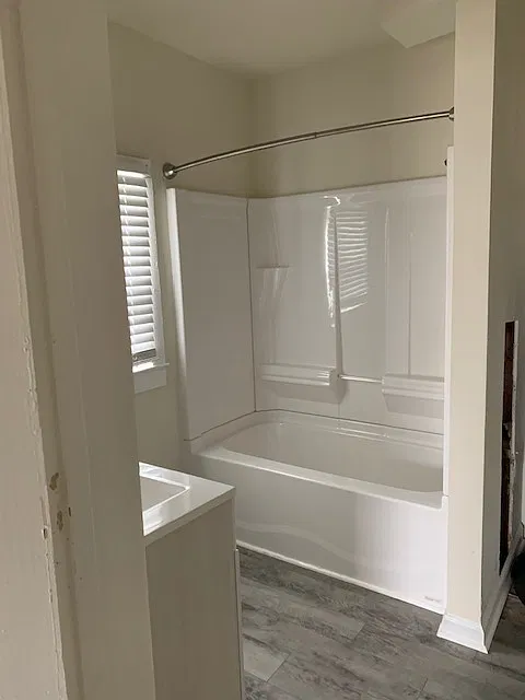 2 bed, 800 sqft, $1,400 — Photo 4