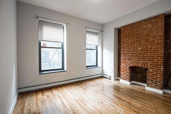 Rented by Nooklyn NYC LLC | media 20