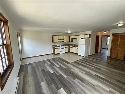 160 Main Street Deep River, CT — Photo 4