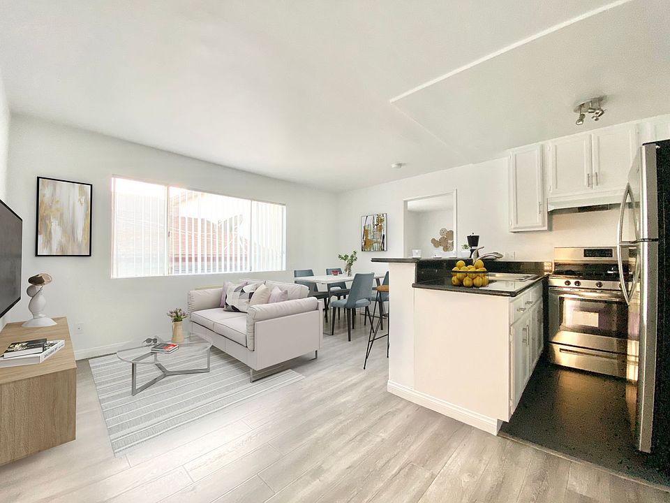 1st image of 833 S Berendo St #17623796
