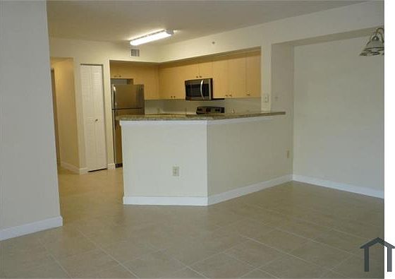1st image of 4211 San Marino Blvd #20