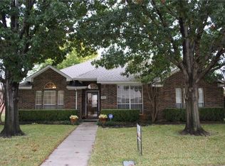 4006 Virginia Pine Dr, Carrollton, TX 75007