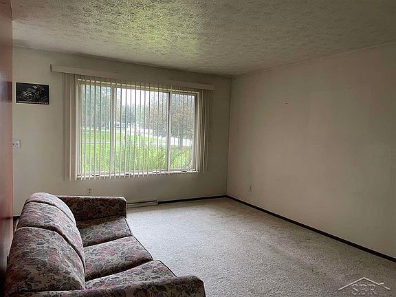 4th image of 6130 Amanda Dr