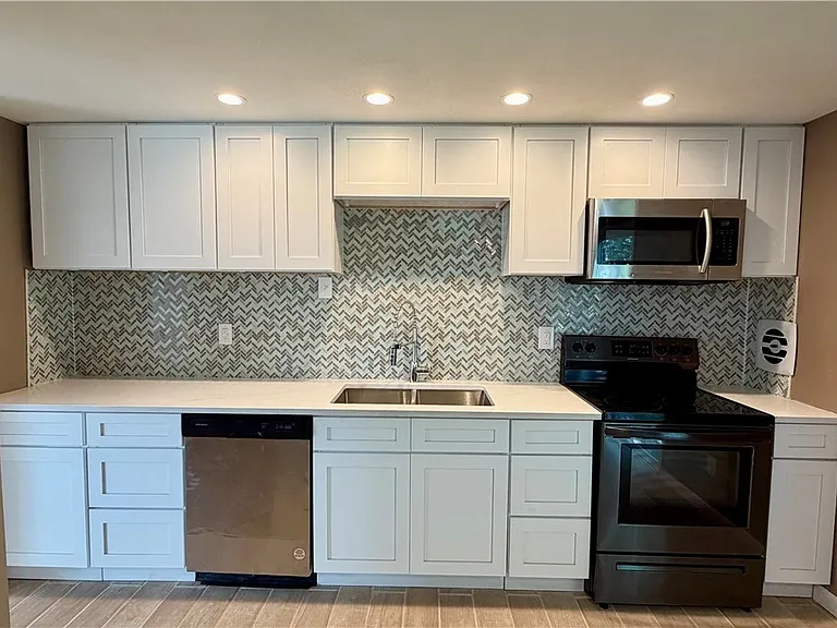 104 Finwood Dr — Photo 13
