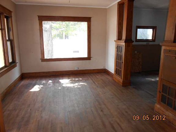 2nd image of 130 Superior St #S