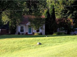 1002 Mack Rd, Leonard, MI 48367