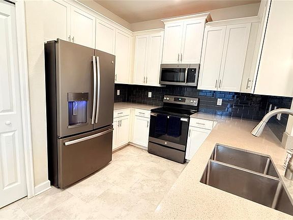 5th image of 11540 WHISTLING PINE WAY
