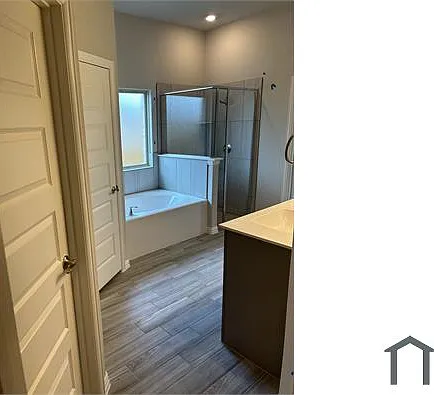256 Giddings Trl — Photo 8