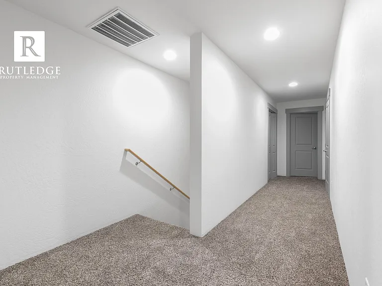 330 Beechwood Way — Photo 13