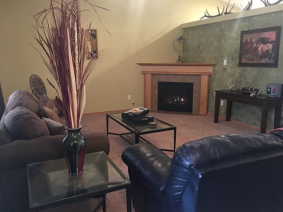 2nd image of 8212 Snoqualmie Dr