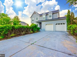 20 Hollybush Dr, Glassboro, NJ 08028