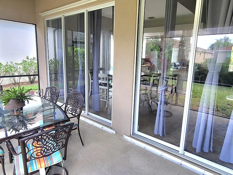 2302 Heydon Cir W — Photo 21