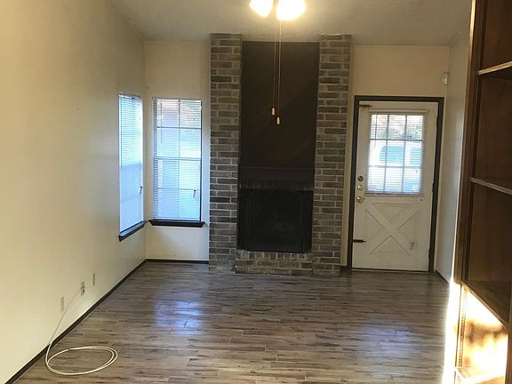 3rd image of 5346 Gawain Dr