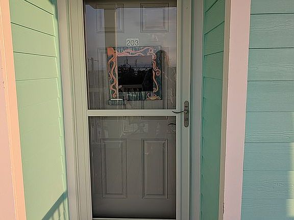 3rd image of 502 Main St #203