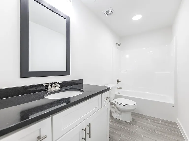 107 Leisure Pointe Cv — Photo 13