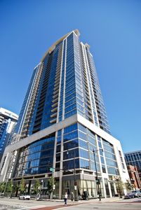 100 E 14th St APT 903, Chicago, IL, 60605