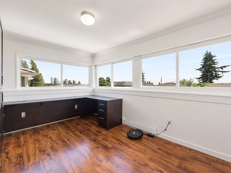 6014 Rumble St — Photo 27