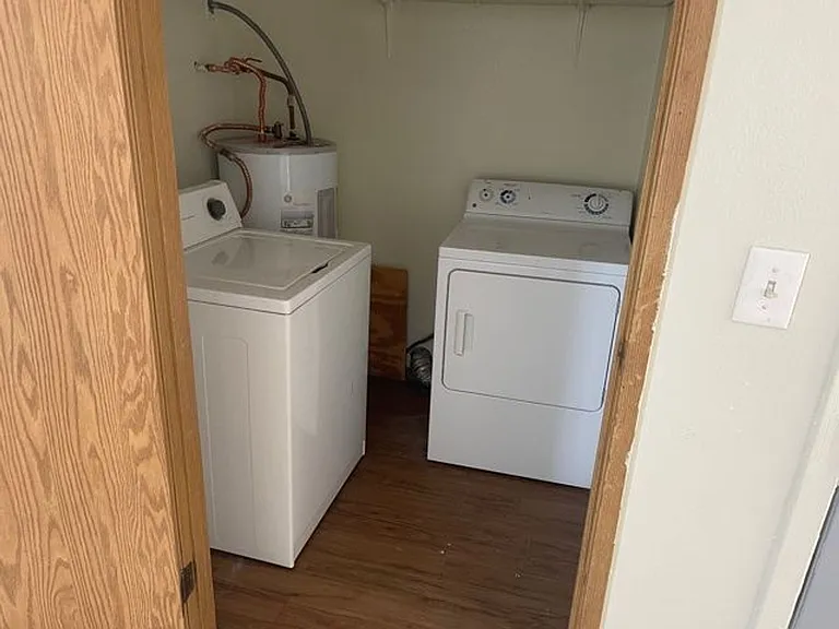 4182 Orbit Ave — Photo 8