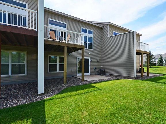 5th image of 15393 Falk Dr N