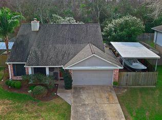 2604 Stacy Dr, Pearland, TX 77581