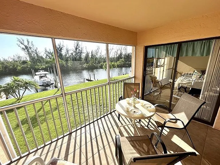 1348 Rock Dove Ct #C — Photo 19