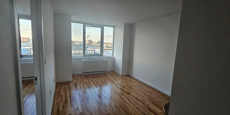Rented by Farside Realty LLC | media 1