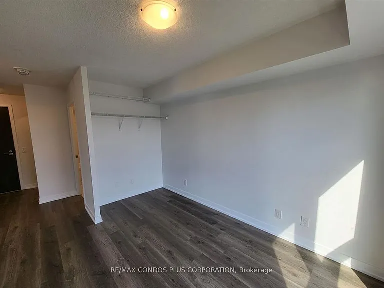219 Dundas St E #1212 — Photo 9