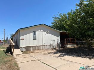 1102 Wright Ave, Alamogordo, NM 88310