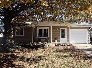 2510 Merribrook Ln, O'Fallon, MO 63368