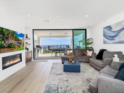 1237 Van Nuys St, San Diego, CA, 92109
