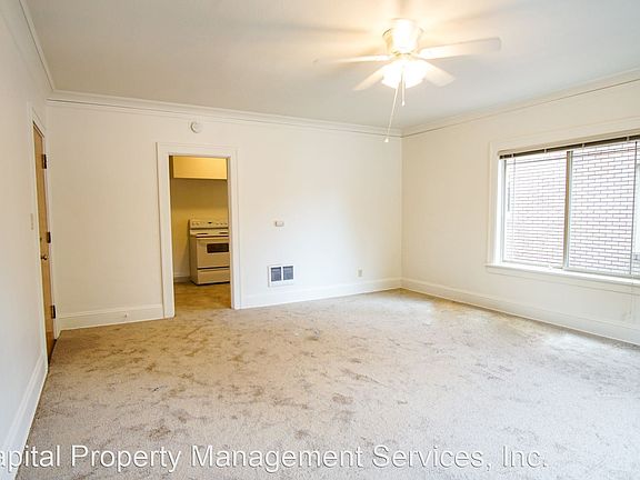 4th image of 1410 NE Weidler St #5