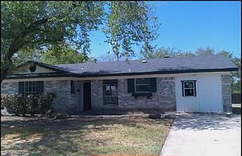 1st image of 1401 E Park Dr