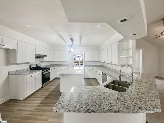 2nd image of 224 Kailin Shea Ave