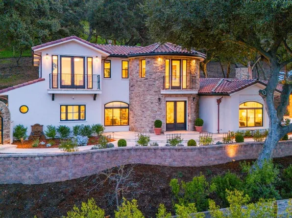 10880 Magdalena Rd, Los Altos Hills, CA 94024