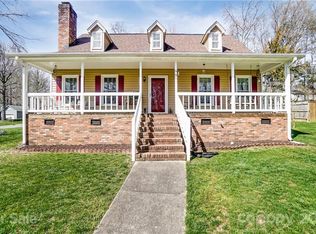 6601 Farrington Ln, Charlotte, NC 28227
