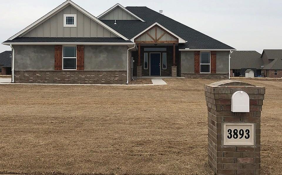1st image of 3893 Richards Way