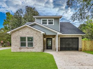 2201 Maple St, Liberty, TX 77575