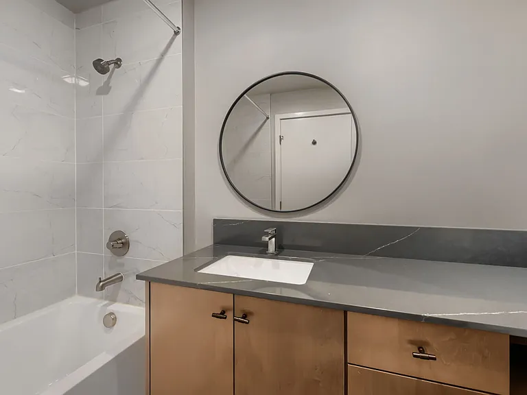 6310 N Maryland Ave #206 — Photo 10