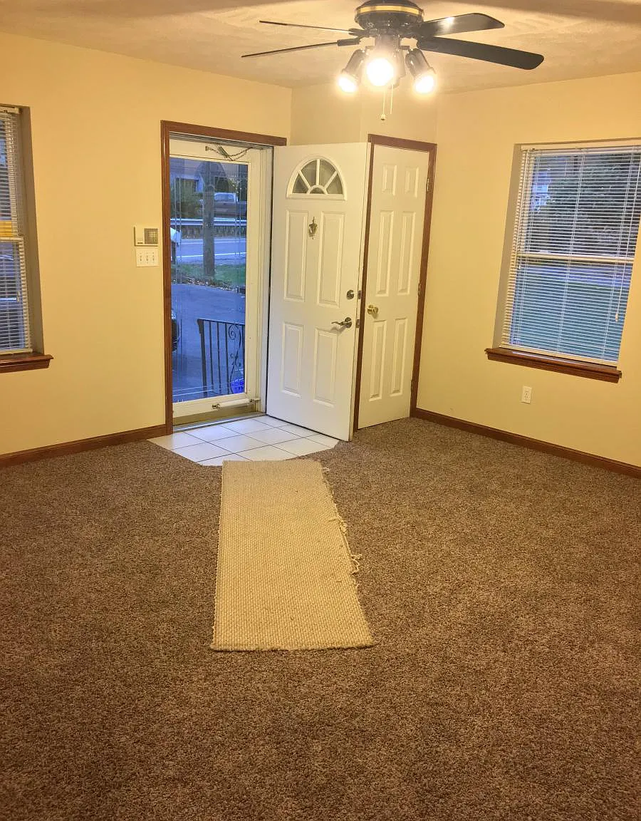 2 bed, 850 sqft, $675 — Photo 2
