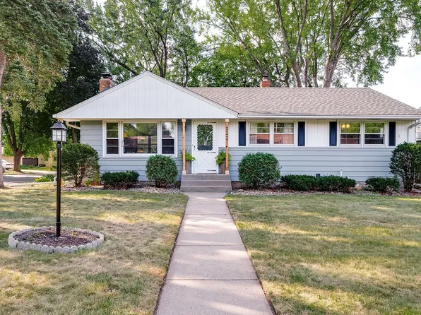 322 Emerson Ave W, West Saint Paul, MN 55118