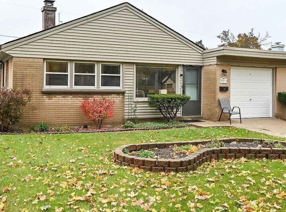 2911 South 56th STREET, Milwaukee, WI 53219 | Zillow